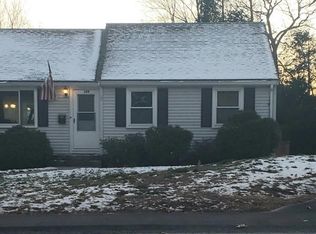 129 Norton St, Weymouth, MA 02191