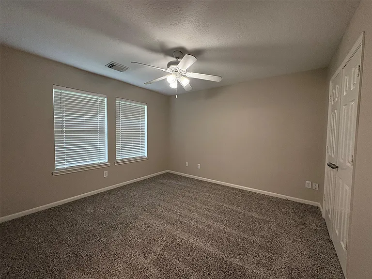 5525 N Buffalo Cir — Photo 9