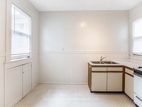 4th image of 2174 Bush St APT 5