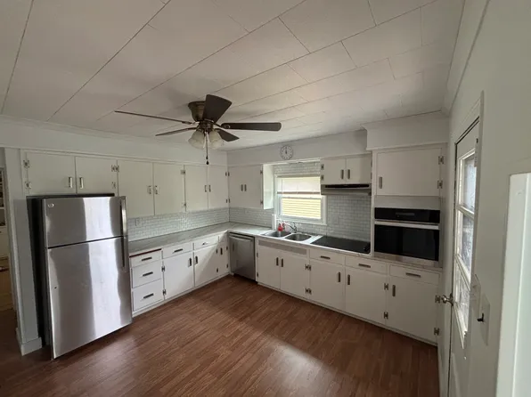 29 S 7th St, Bangor, PA 18013