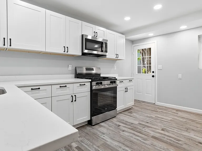 905 McCandless Ave — Photo 11