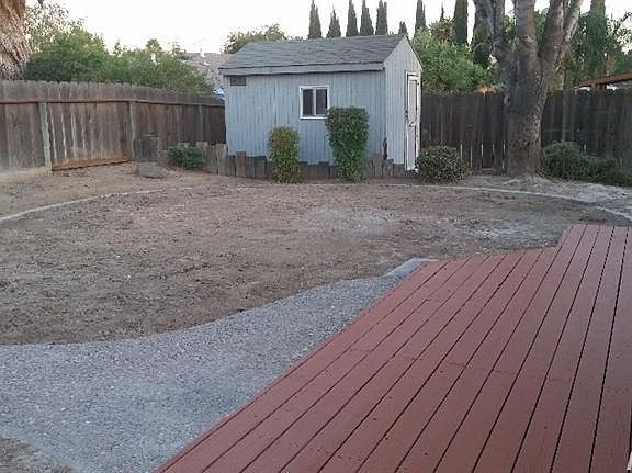 4th image of 2124 Venus Dr