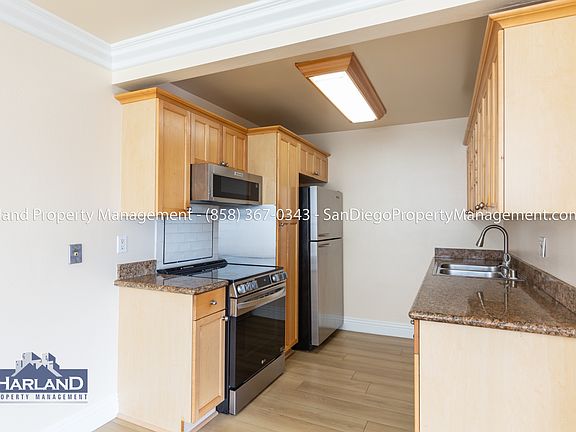4th image of 3688 1st Ave