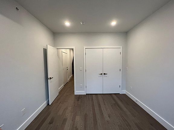 4th image of 1026 W Arizona St #1