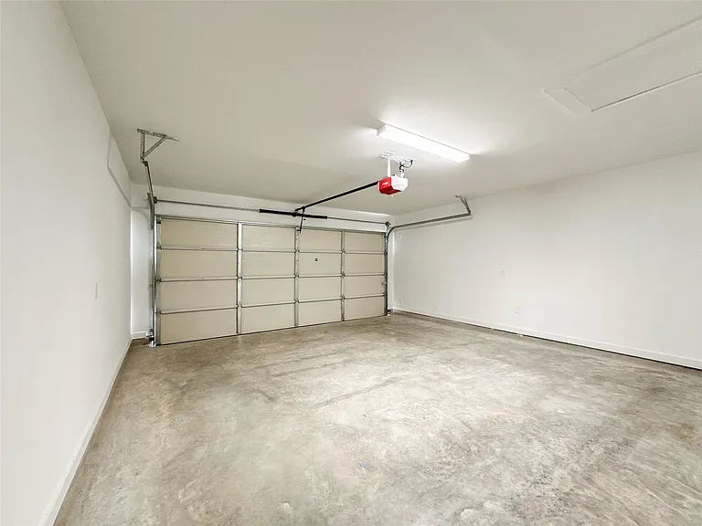 2726 Discovery Trails Ct — Photo 42
