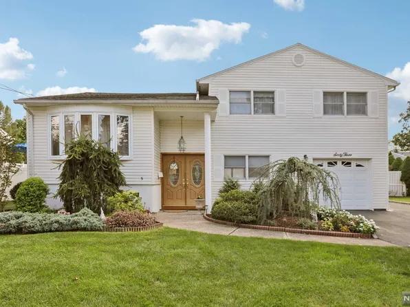 63 Cedar Rd, Dumont, NJ 07628