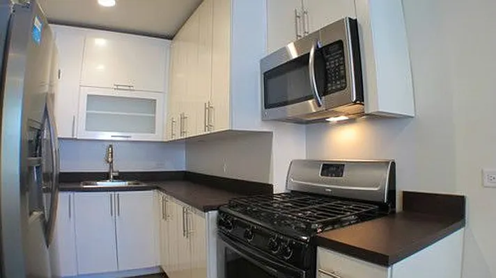 Rented by Keller Williams NYC | media 11