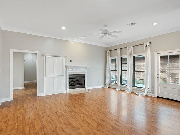 5th image of 2813 N Locke Point Dr