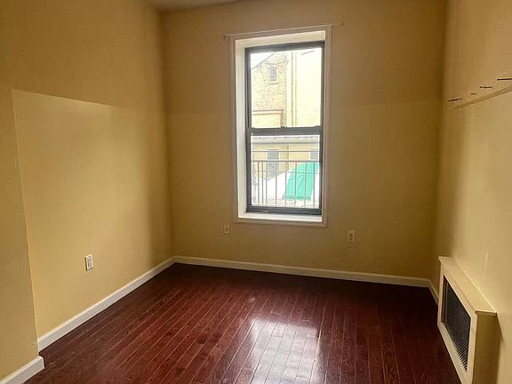 2nd image of 179 Chestnut St Floor 3