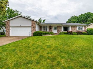 4567 Mission Dr, Decatur, IL 62526