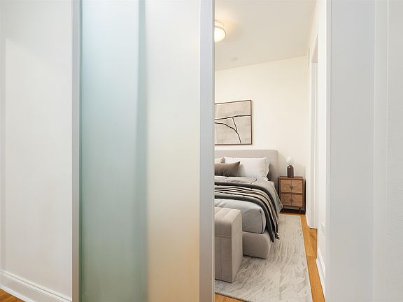 3rd image of 717 Riverside Dr #1505