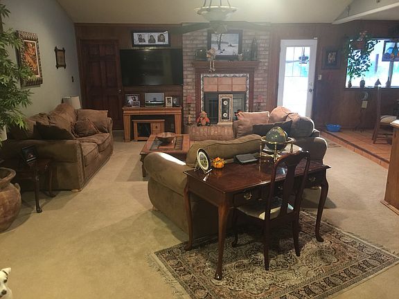 3rd image of 2801 Arlington Ave