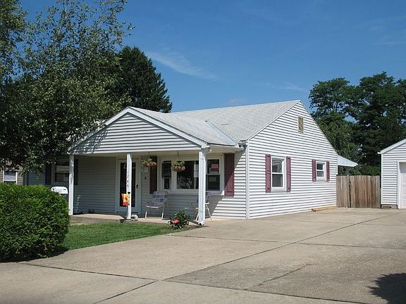 2nd image of 1745 Lansdale Ave