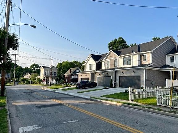 4th image of 5706 Roe St