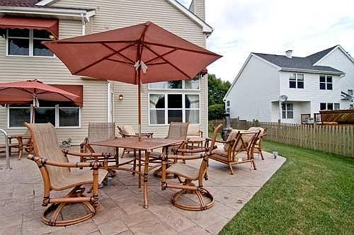 3rd image of 1341 Deerfield Ln
