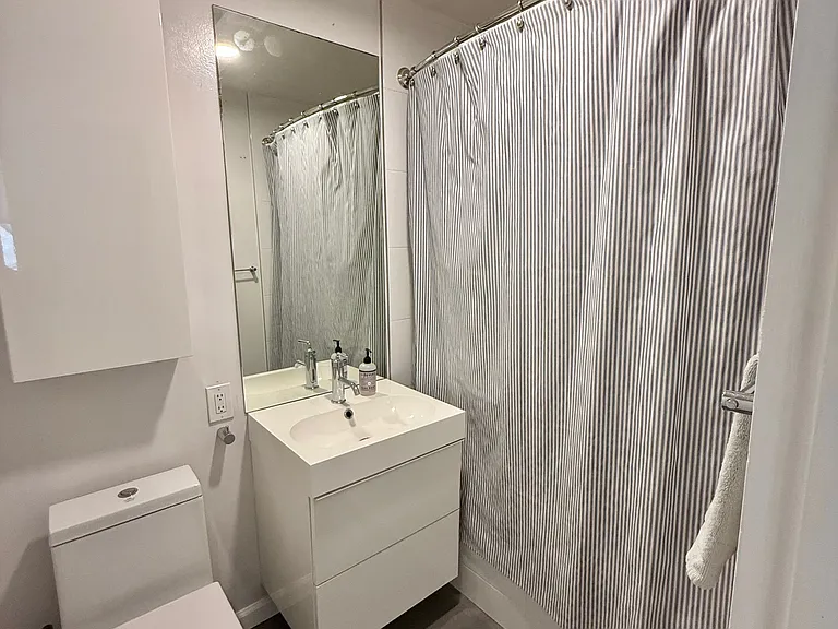 4000 Tunlaw Rd NW #923 — Photo 14