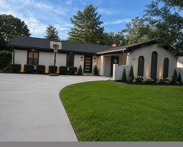 3 bed, 1684 sqft, $1,800 — Photo 1