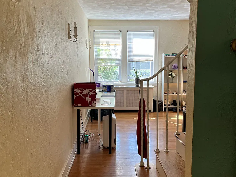 5535 Centre Ave #10 — Photo 3
