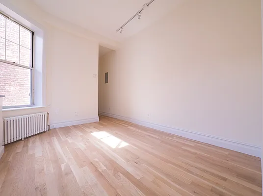 Rented by (Legacy) NY Quality Living Uptown | media 27