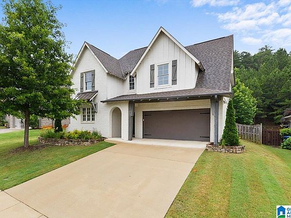 2nd image of 5938 Mountain View Trce
