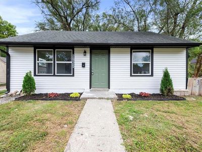 2925 S 52nd St, Kansas City, KS, 66106