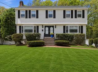 14 Lomas Dr, Framingham, MA 01701