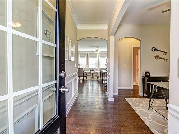 2nd image of 113 Hankins Dr