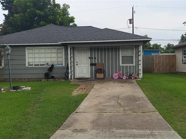 12456 Yancy Dr, Houston, TX 77015