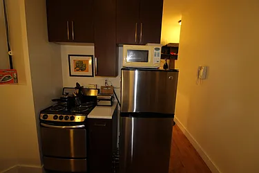 Rented by Mossanen Group