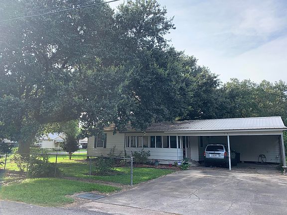 5th image of 510 Sandy St