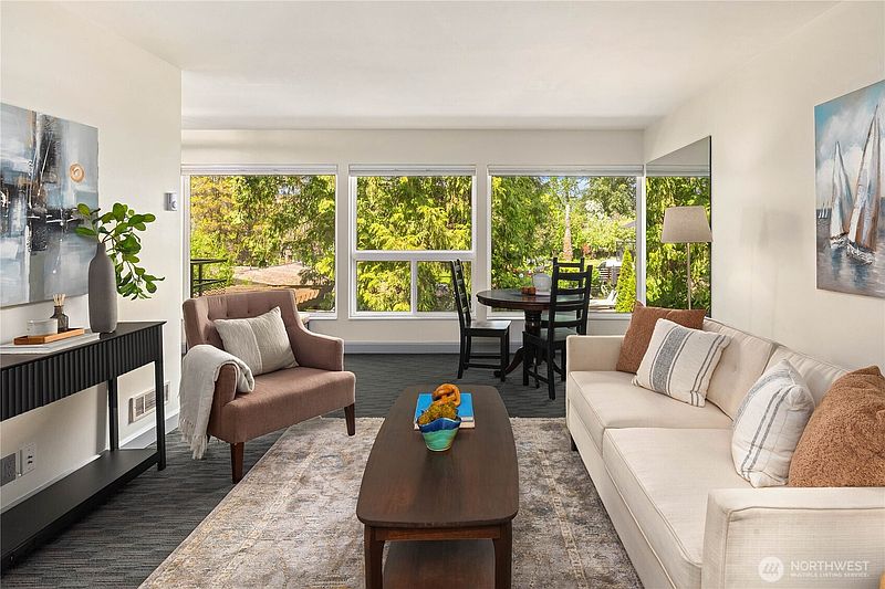 4th image of 6201 Lake Washington Boulevard NE #208