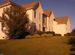 742 Parkman Dr, Bear, DE 19701