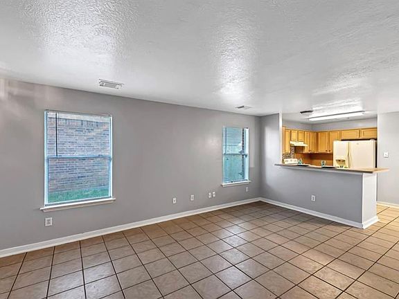 3rd image of 7342 Village Lake Dr