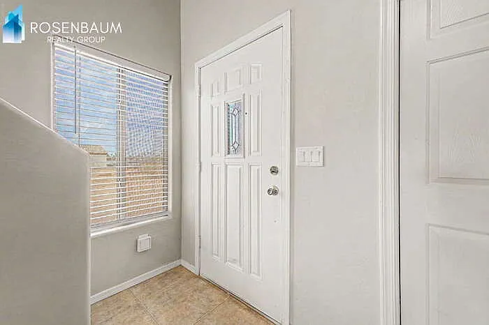 15237 S Moon Valley Rd #D — Photo 8