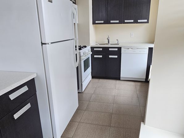 63 Bank St APT 3A