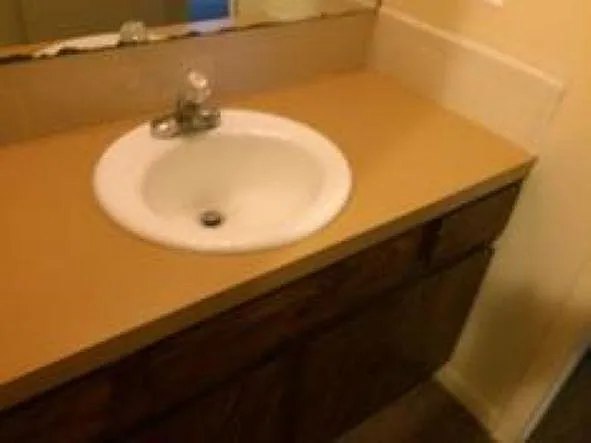 722 W Mulberry St — Photo 10