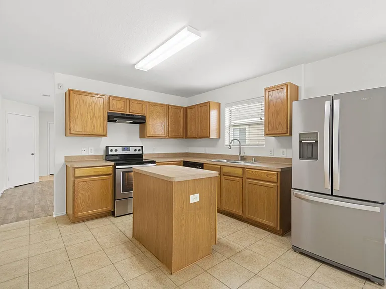 7910 Buffalo View Ln — Photo 7