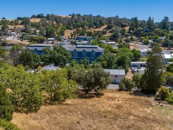 255 Spanish St, Sutter Creek, CA 95685