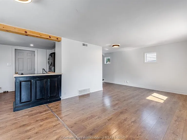 8 Payne St — Photo 4