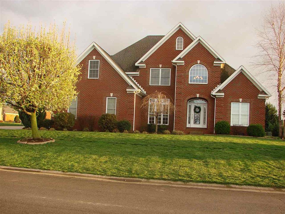 1st image of 903 Poppy Hills Ct