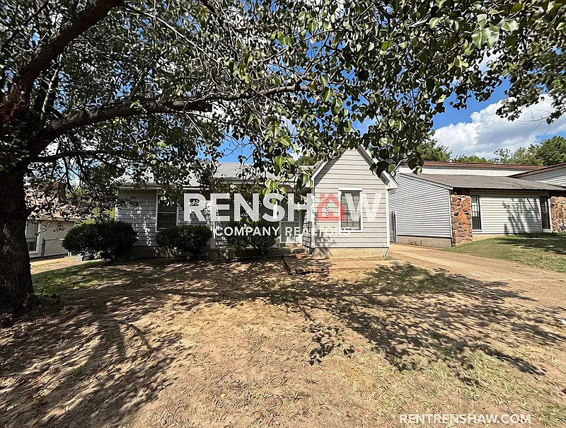3 bed, 2.0 bath, 1078 sqft, $1,250 — Photo 1