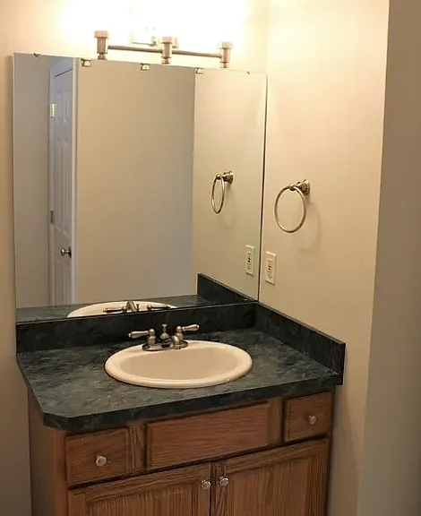 565 Chippewa Rd — Photo 7