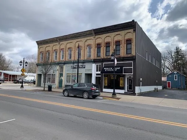 88 N Main St NE, Cedar Springs, MI 49319