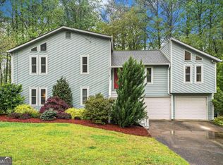 417 Creekside Ln, Woodstock, GA 30188