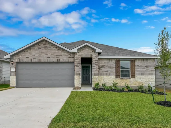 225 Pecos Dr, Huntsville, TX 77340