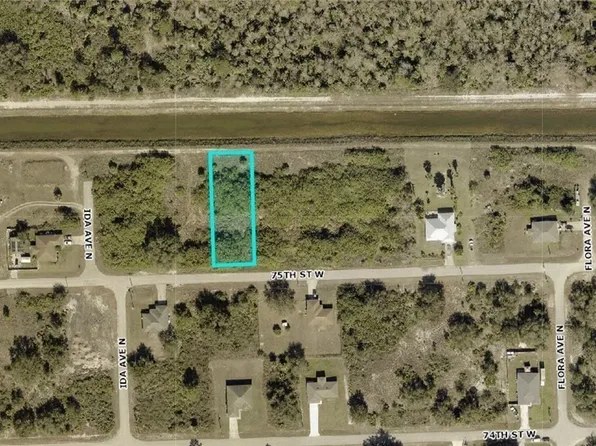 2714 75th St W, Lehigh Acres, FL 33971