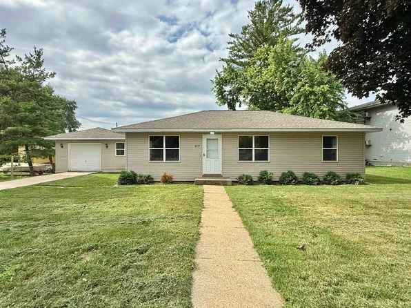 405 E Madison St, Cambridge, WI 53523