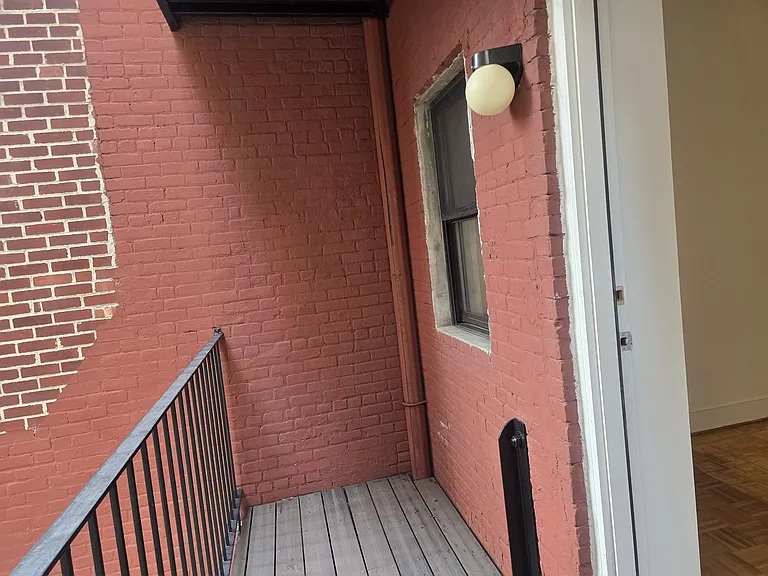302 W 76th St #4D — Photo 2