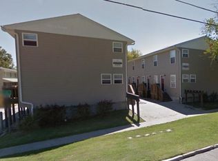 401 W College St APT 1, Carbondale, IL 62901