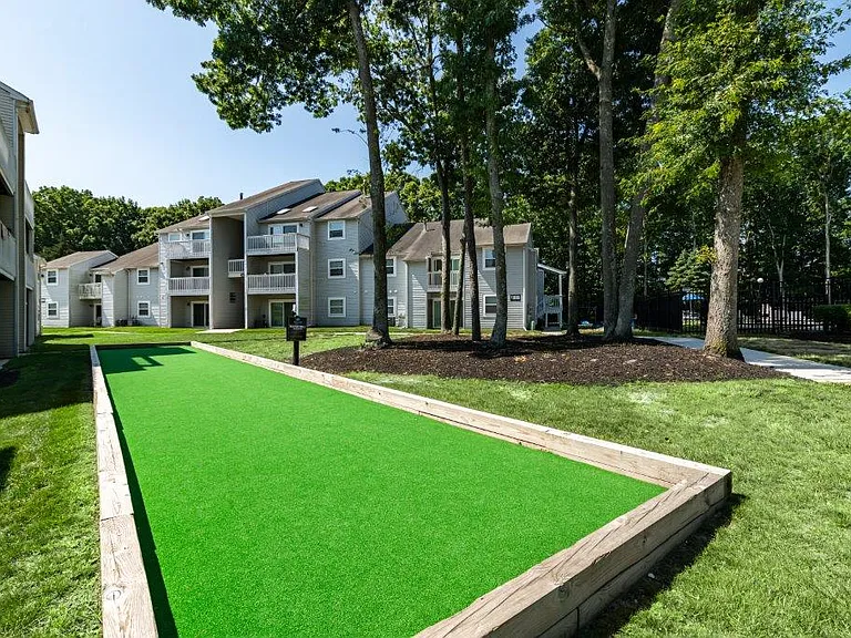 The Landings Apartment Homes — Photo 30